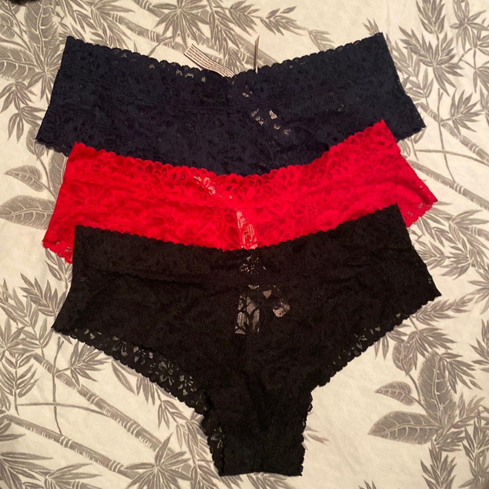 🆕 VS Cheeky Bundle L